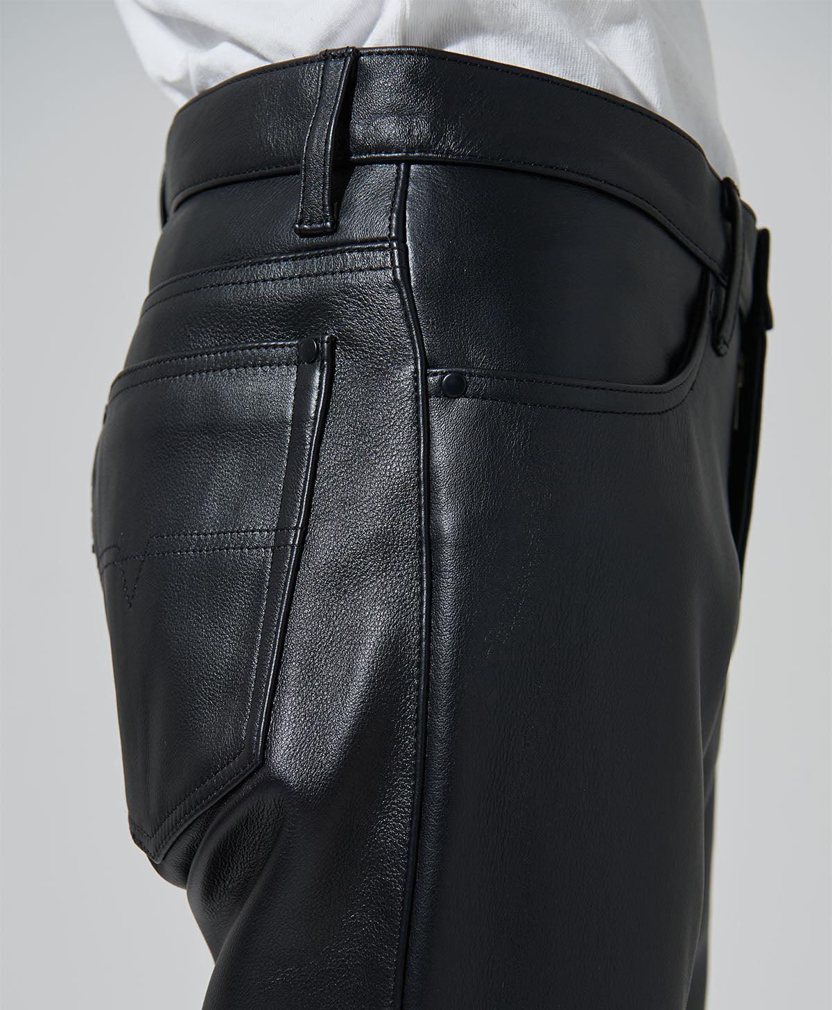 Leather Pants Tapered Leather Pants, Kadoya Official Online Shop