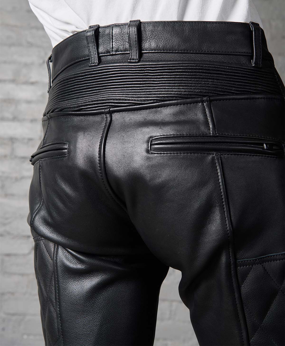 BRAWLER PANTS-STEALTH / Black