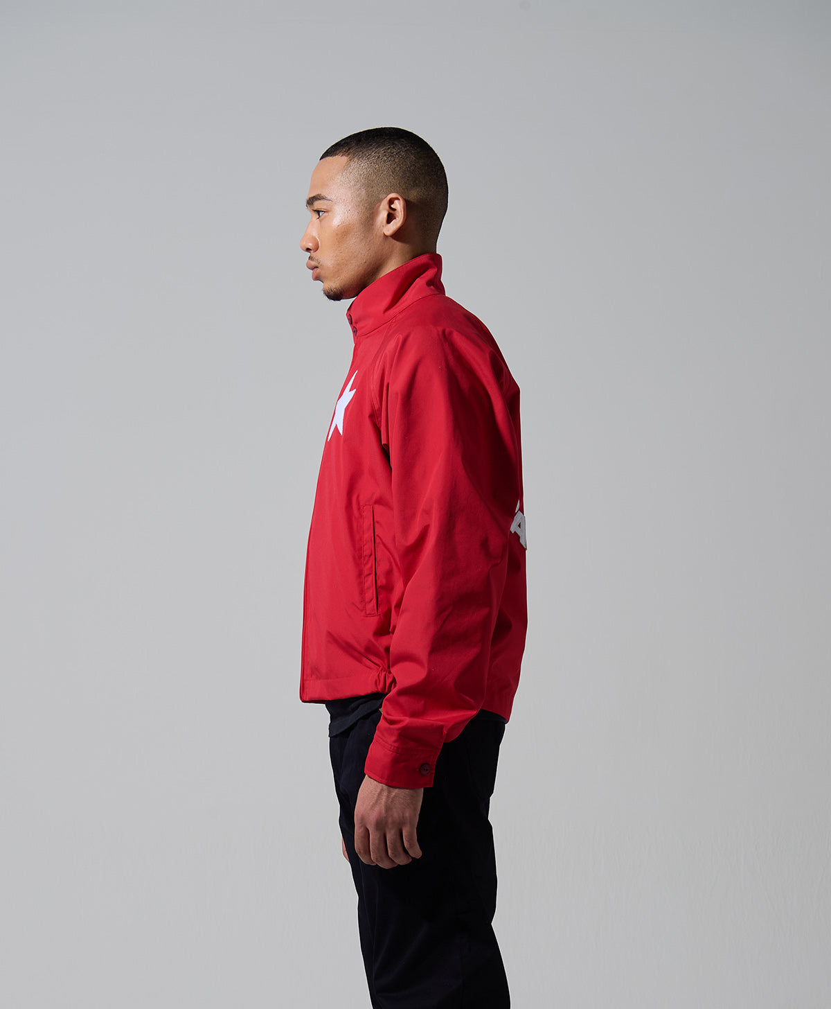 H178 B84 W72 サイズL 着用