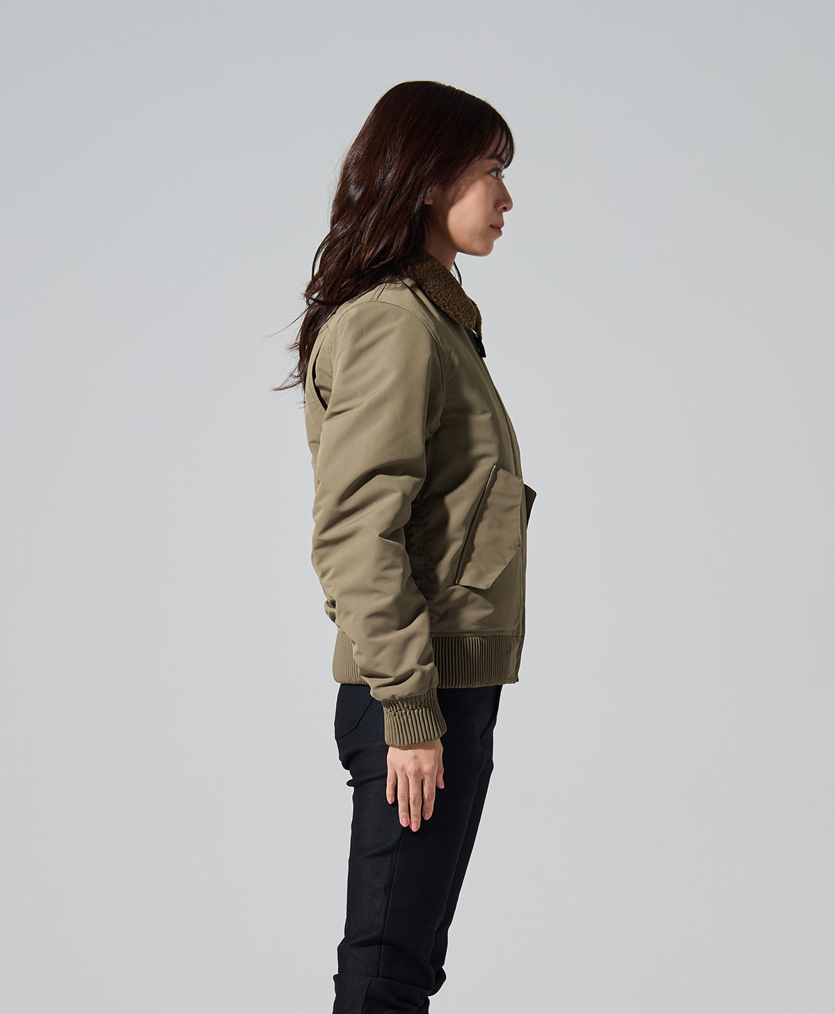 H167 B79 W59 H86 サイズWM Tシャツ着用