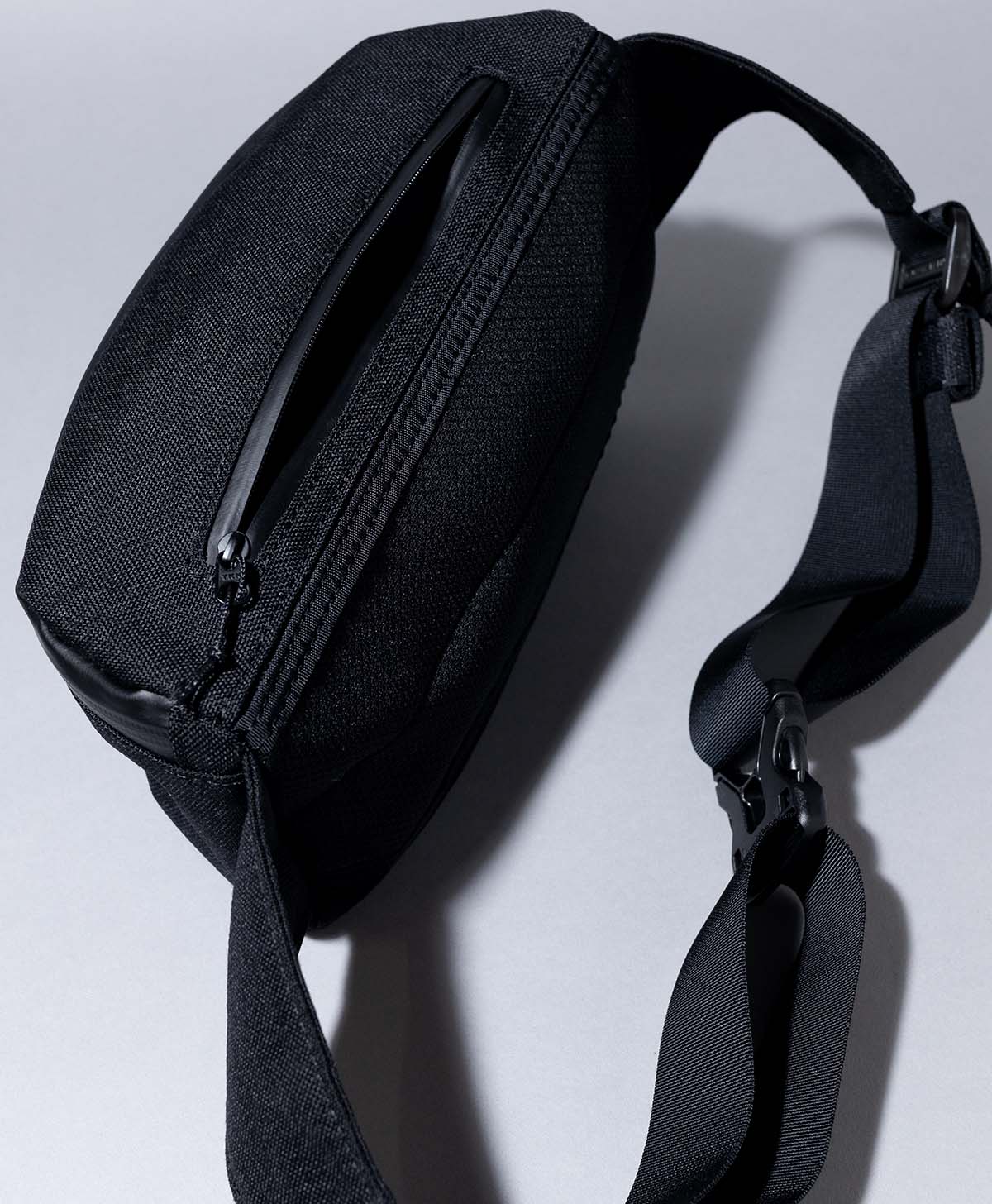 RIDES SW BAG / Black