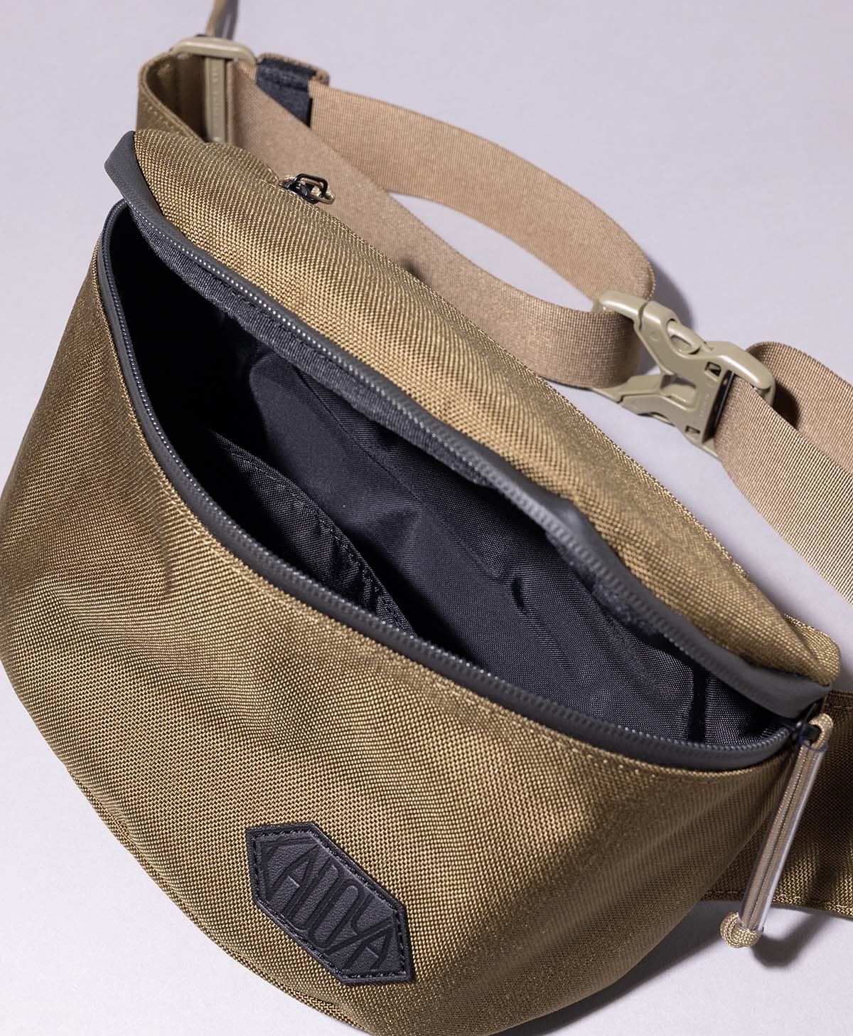 RIDES SW BAG / brown