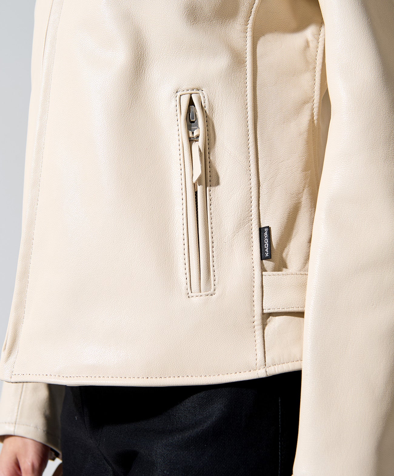 H167 B79 W59 H86 サイズWM 着用