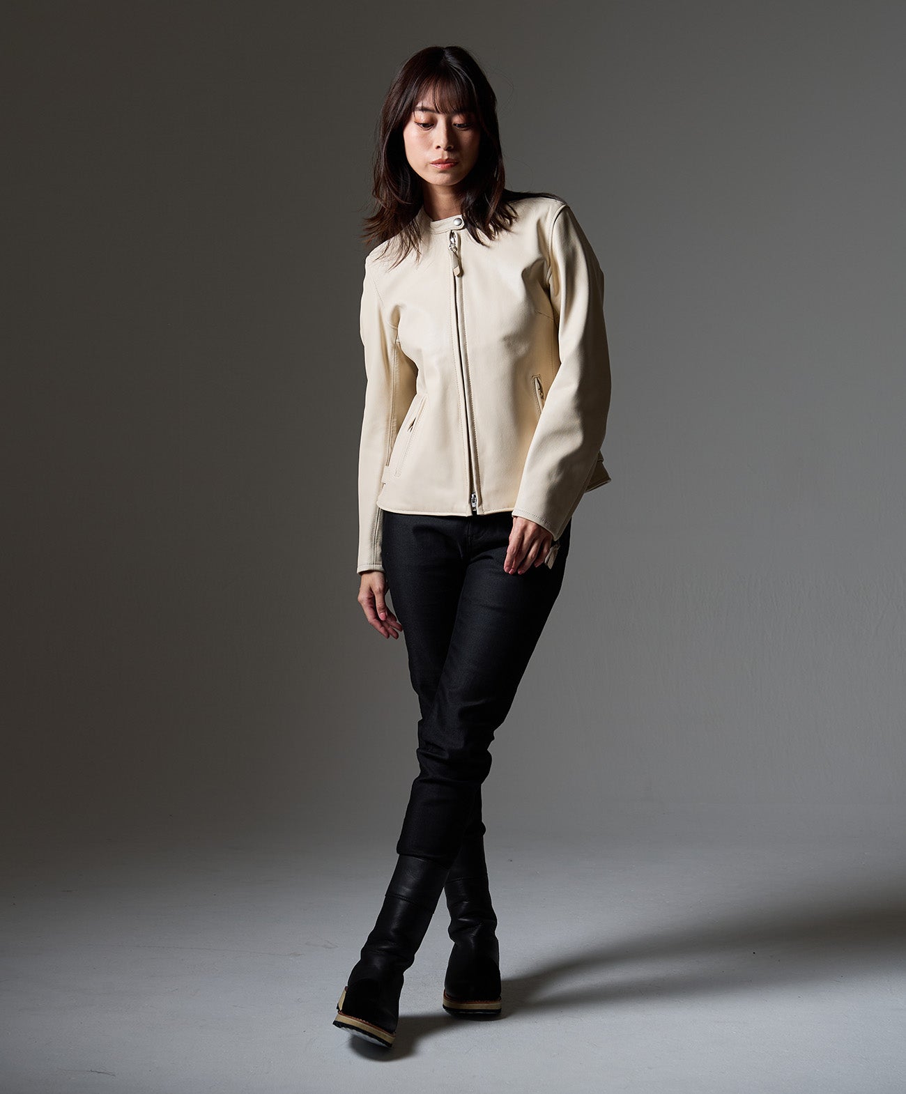 H167 B79 W59 H86 サイズWM 着用