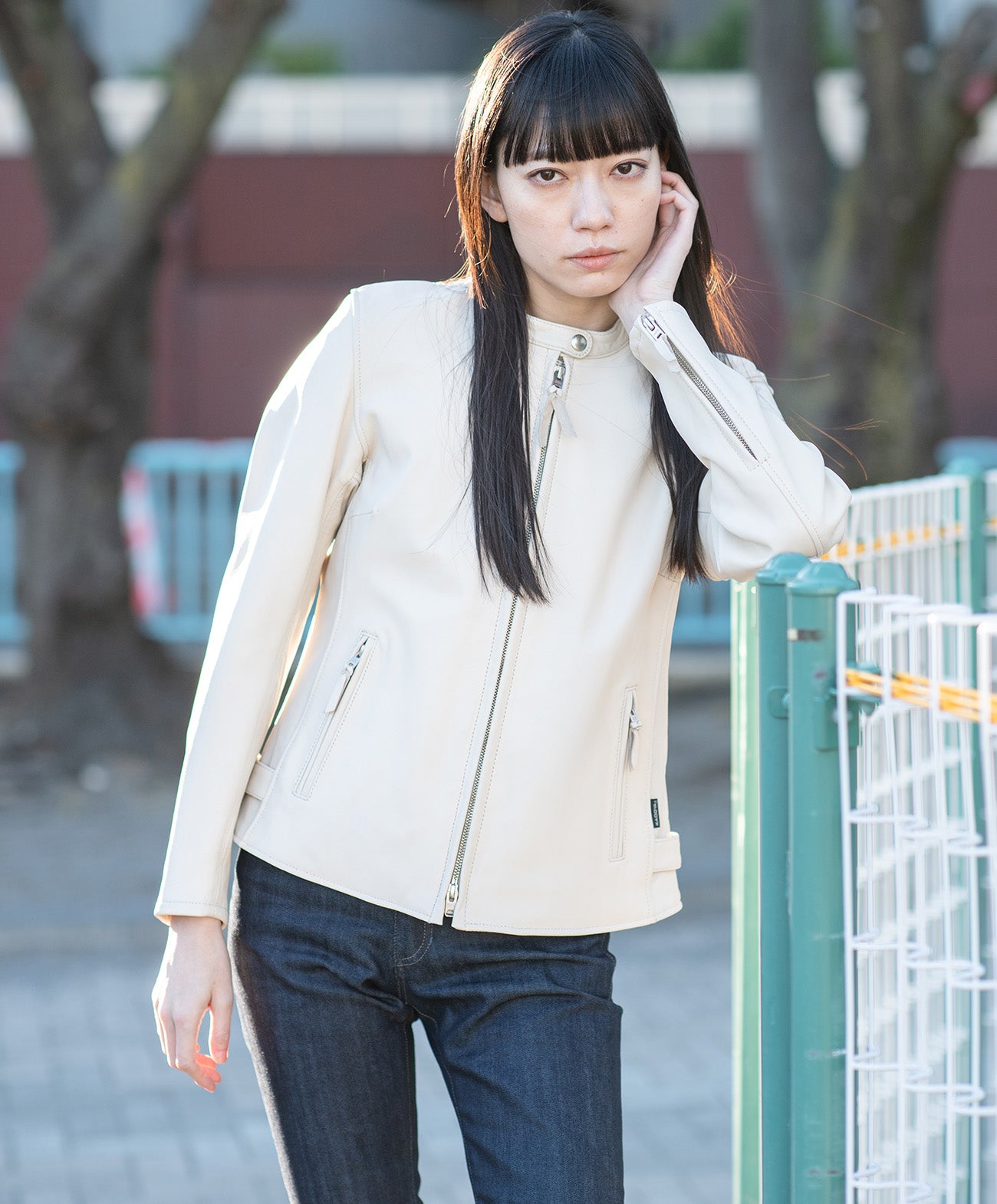 H172 B79 W62 H87 サイズWM 着用