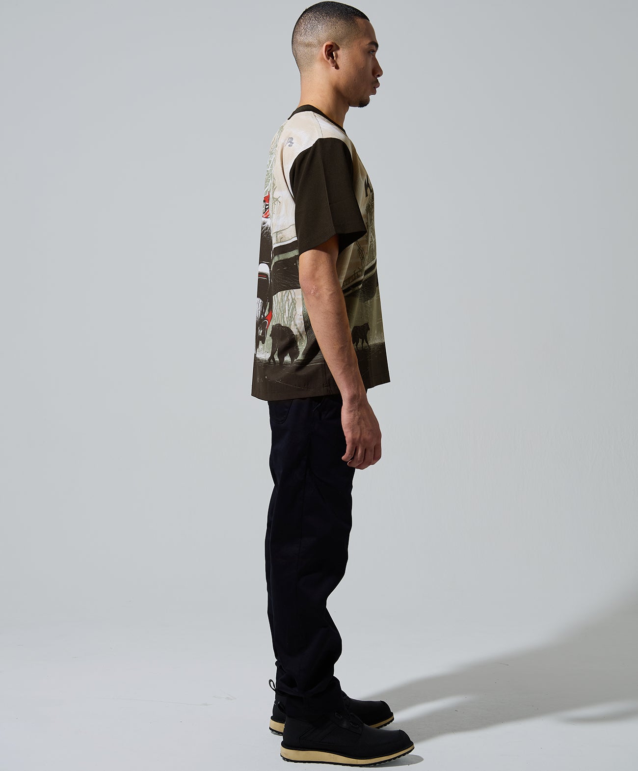 H178 B84 W72 サイズL 着用