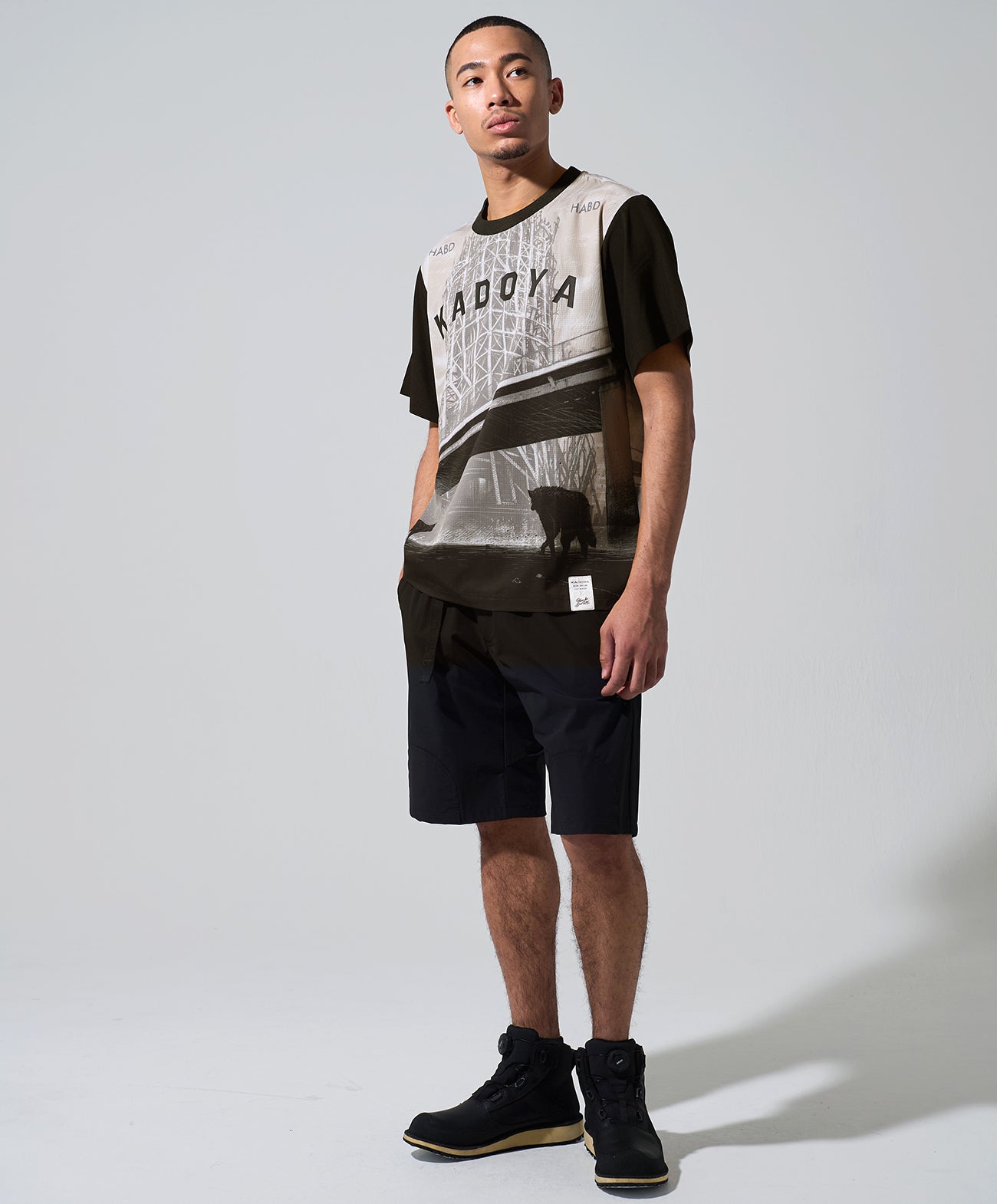 H178 B84 W72 サイズL 着用