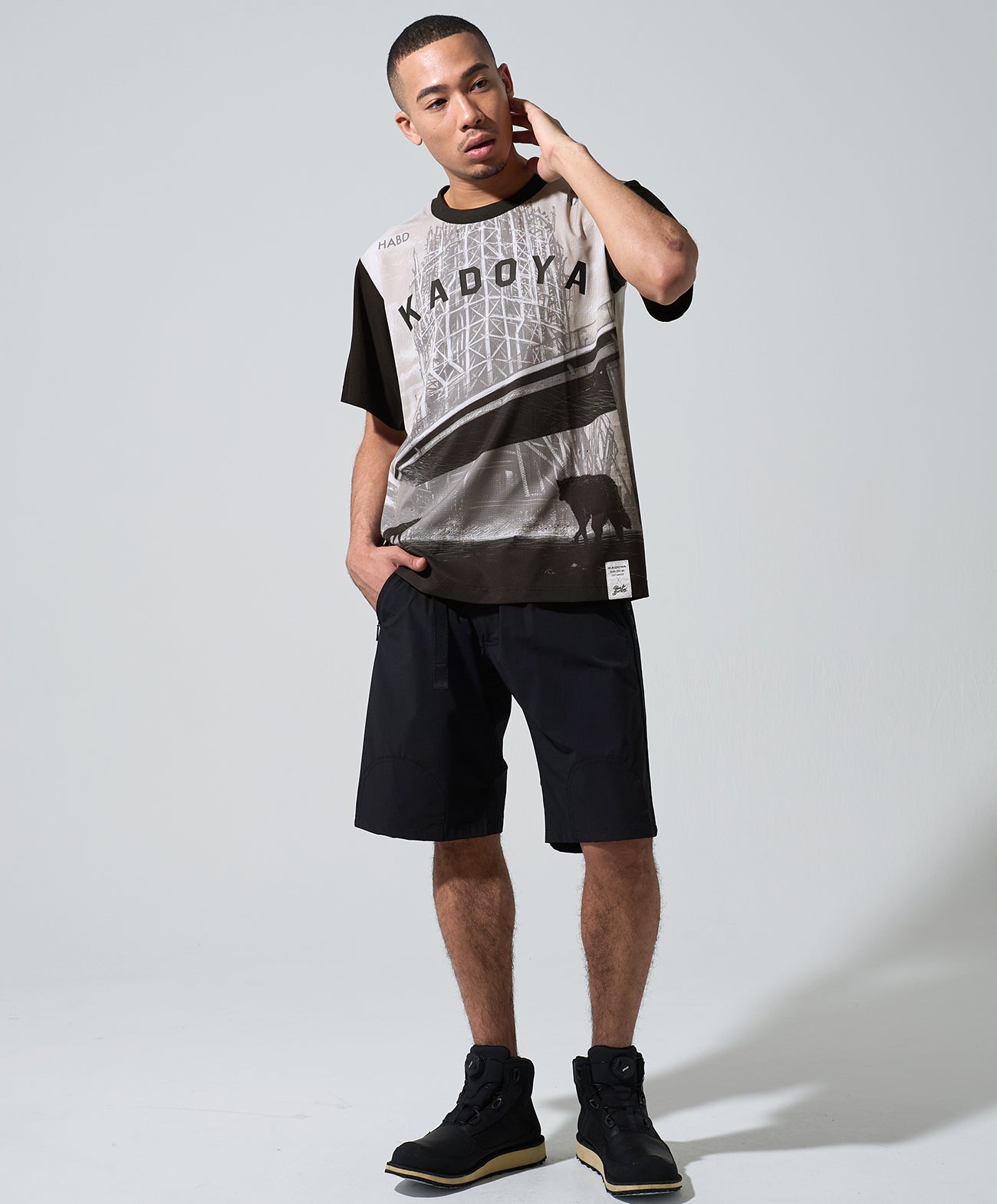 H178 B84 W72 サイズL 着用