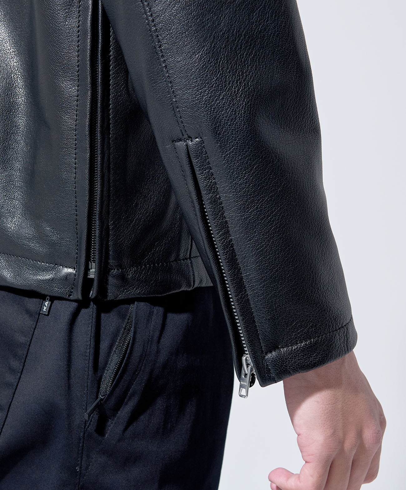HALF ZIP RIDERS 