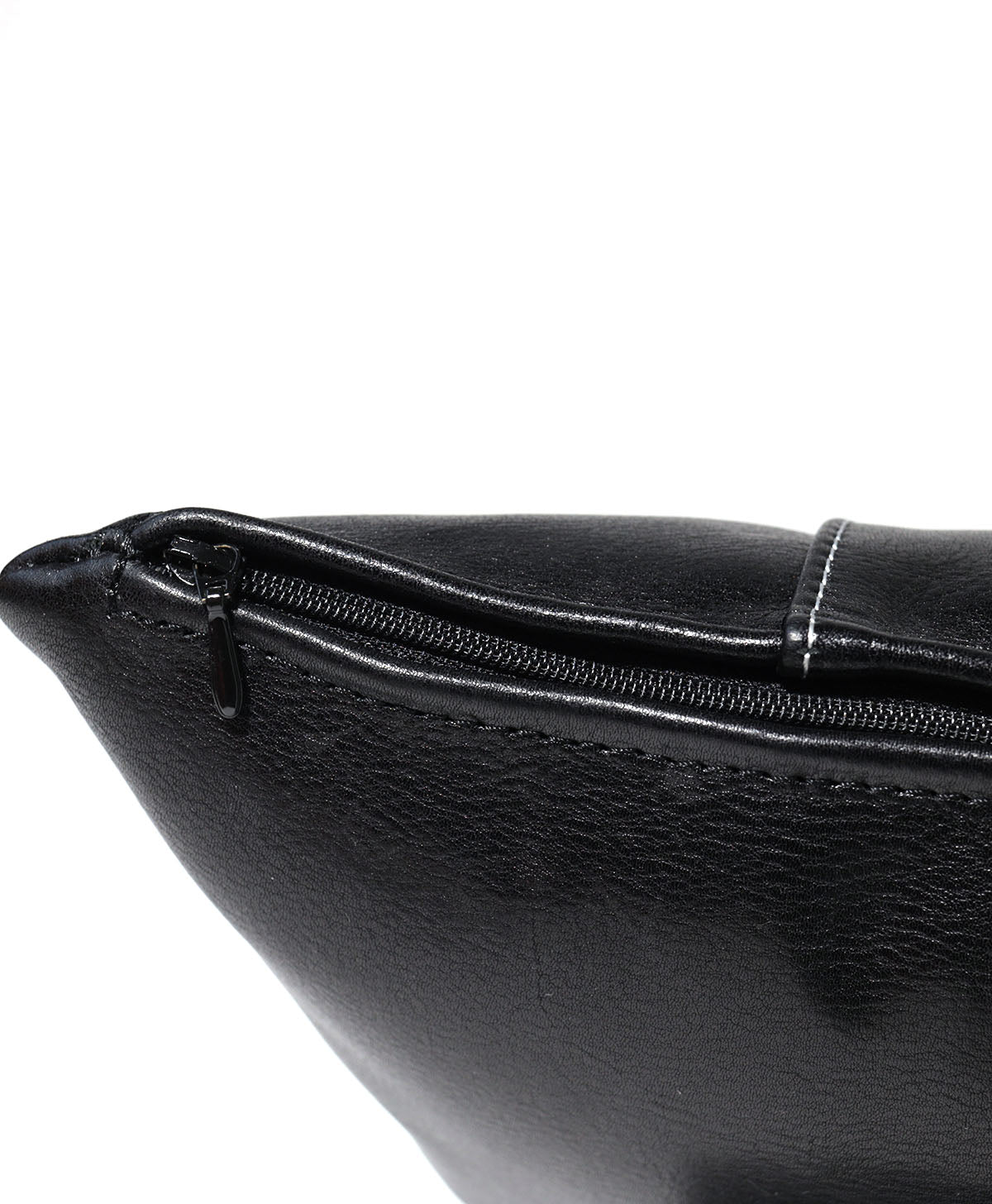 KM/LEATHER CUSHION / BLACK