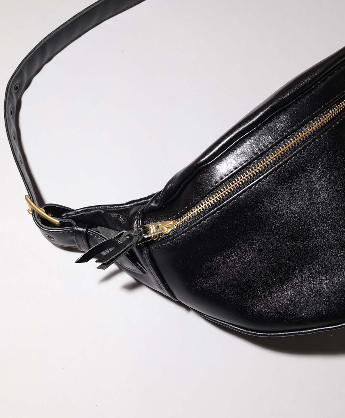 HFG/SHOULDER BAG-STD / Black