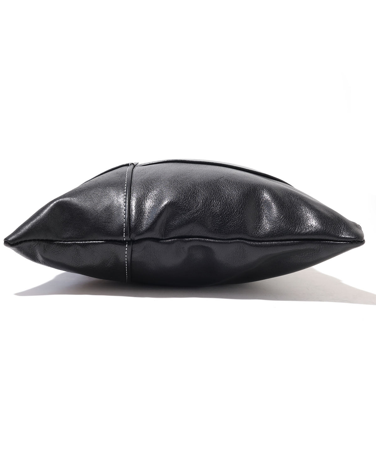 Km / bantal kulit / hitam