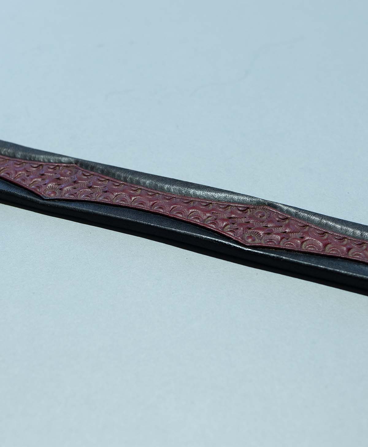 CEINTURE IRON HEART SLIM / noir/rouge