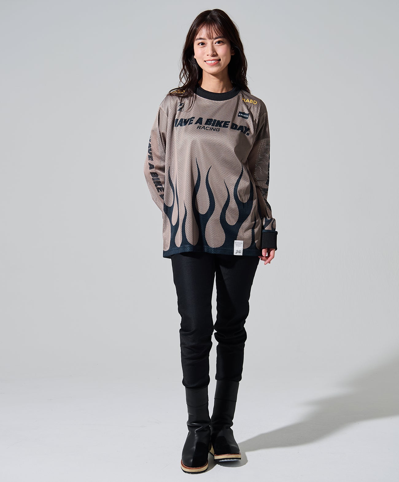 H167 B79 W59 H86 サイズL 着用