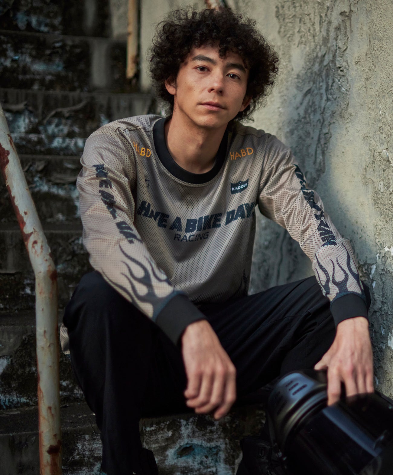 H184 B94 W72 サイズL 着用