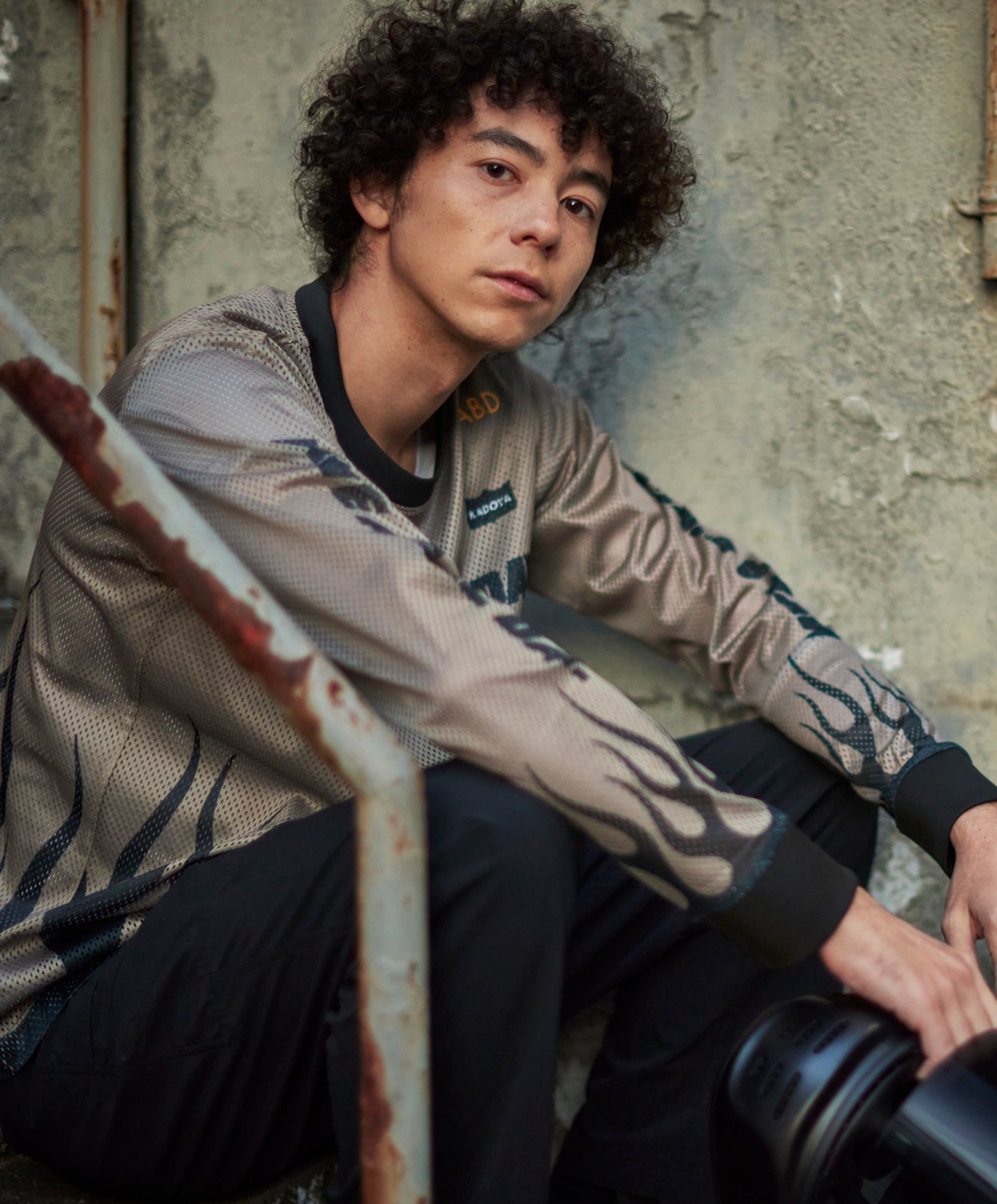 H184 B94 W72 サイズL 着用