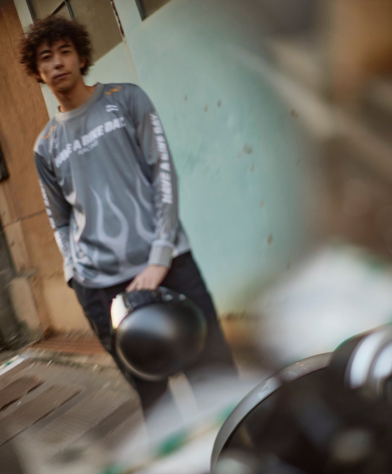 H184 B94 W72 サイズL 着用