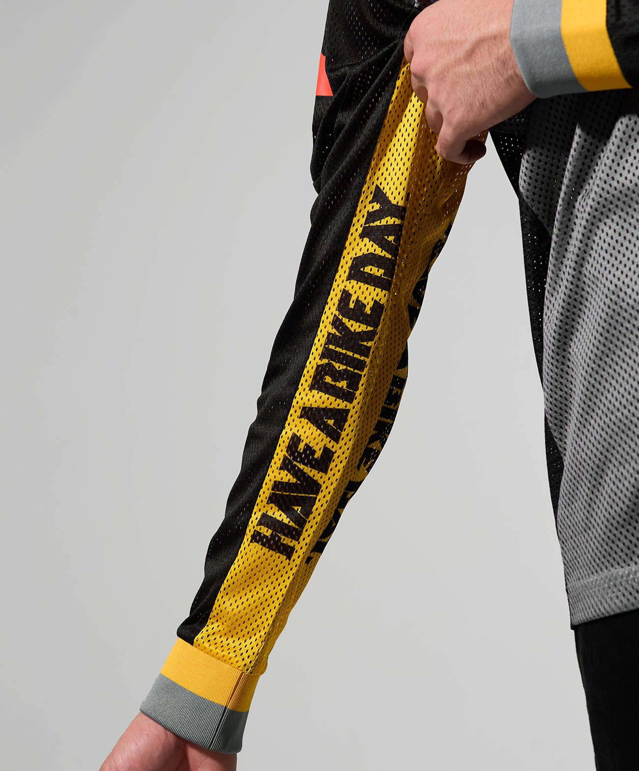 JERSEY TOP-URBAN / ブラック