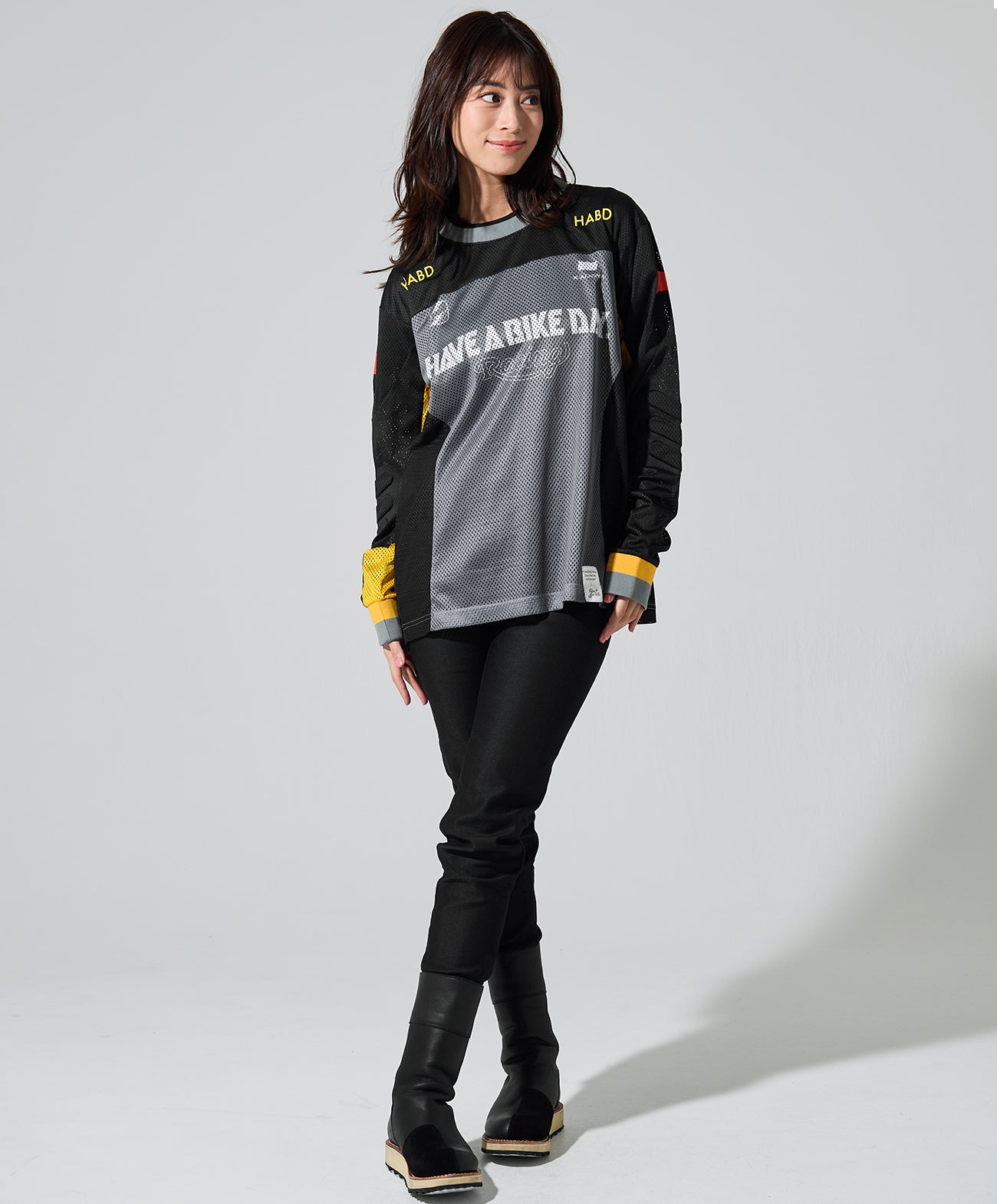 H167 B79 W59 H86 サイズL 着用