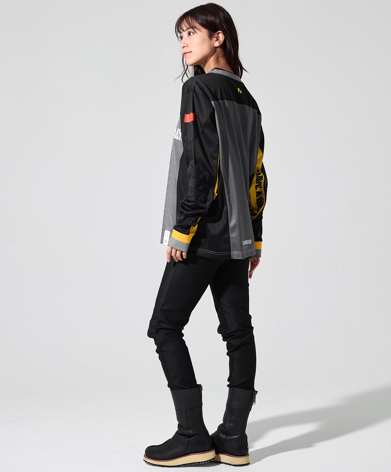 H167 B79 W59 H86 サイズL 着用