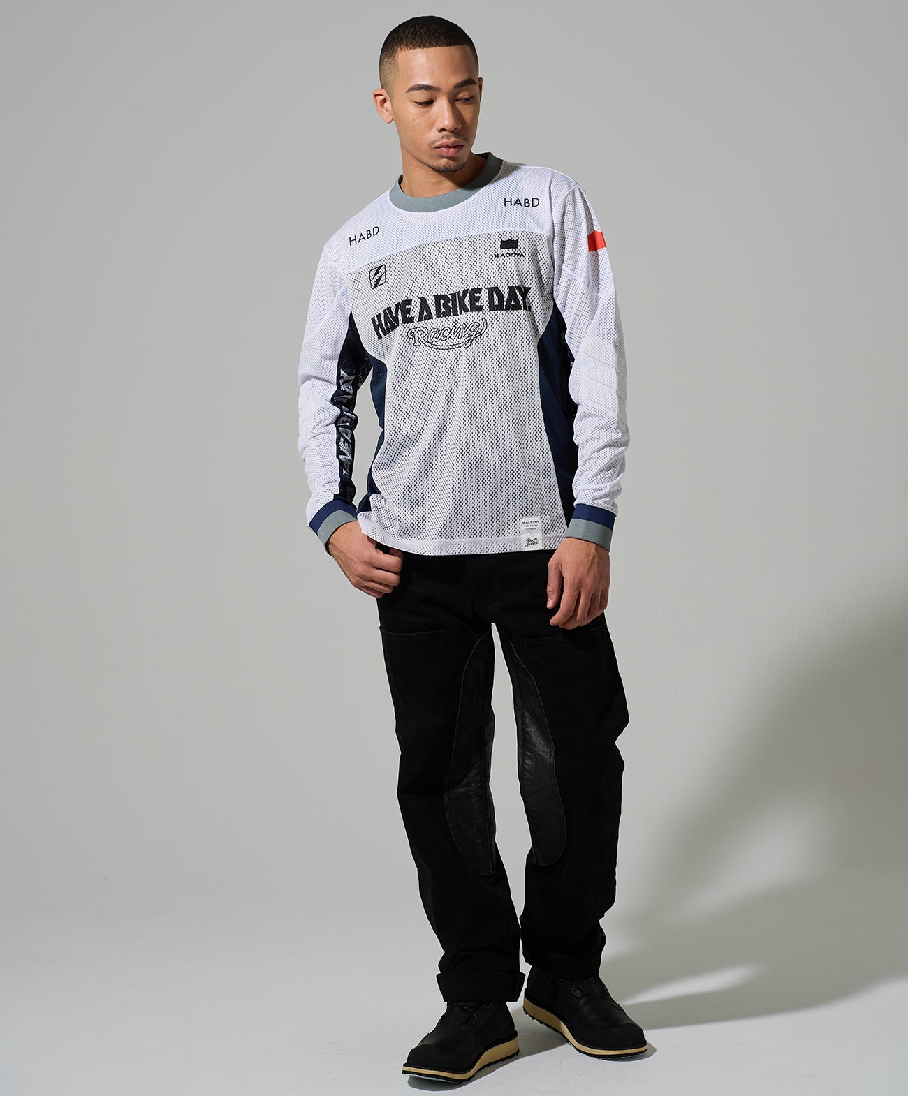 H178 B84 W72 サイズL 着用