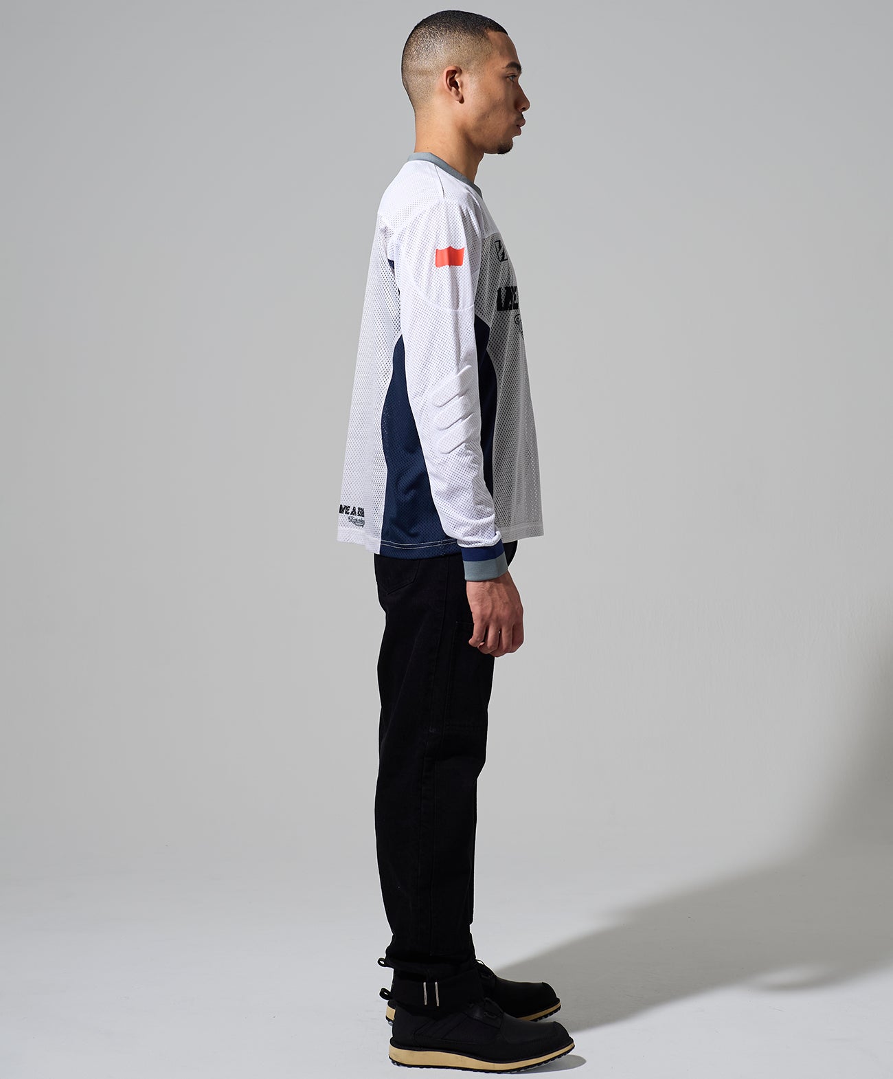 H178 B84 W72 サイズL 着用