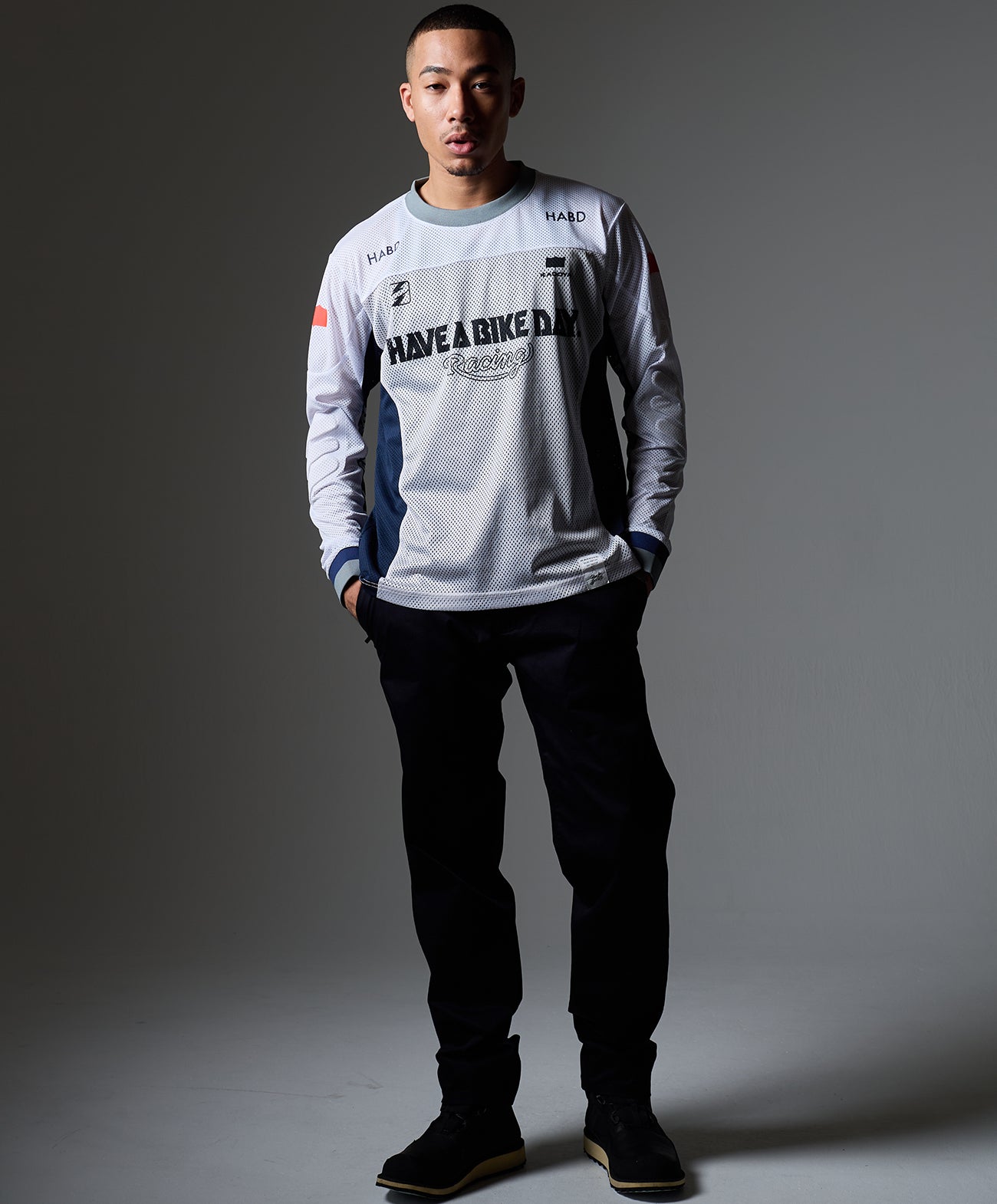 H178 B84 W72 サイズL 着用