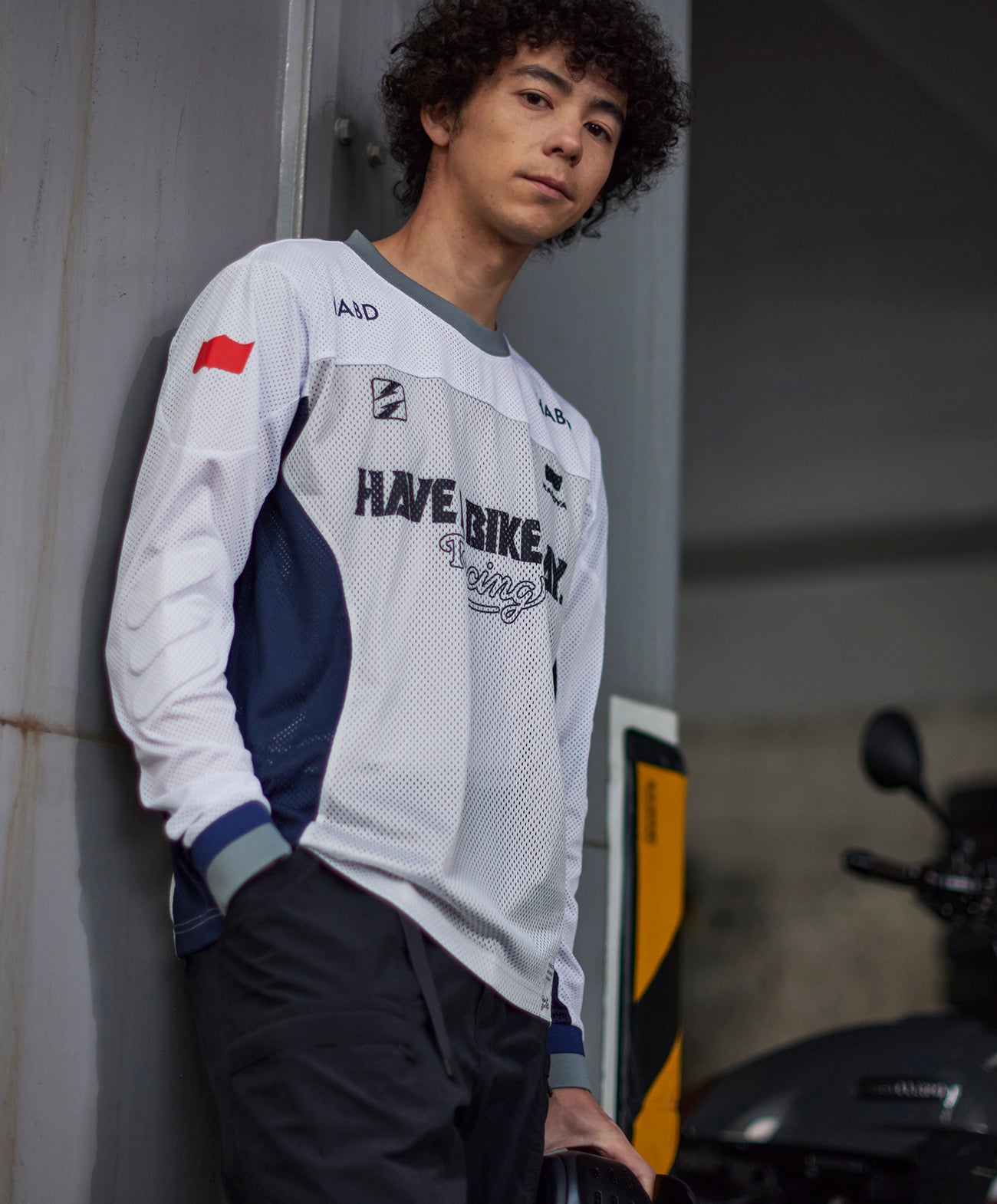 H184 B94 W72 サイズL 着用