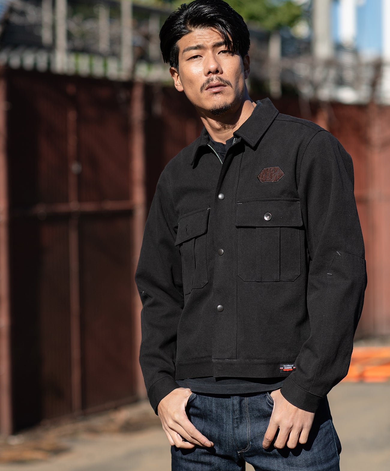 H185 B93 W72 サイズL 着用