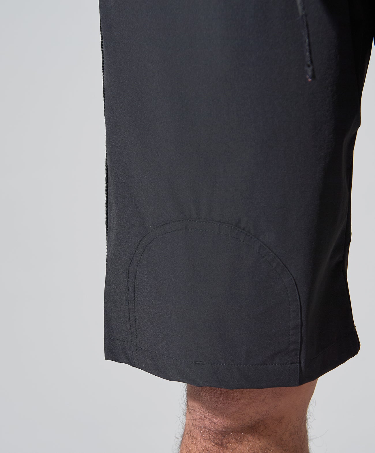 MOTO SHORTS / ブラック