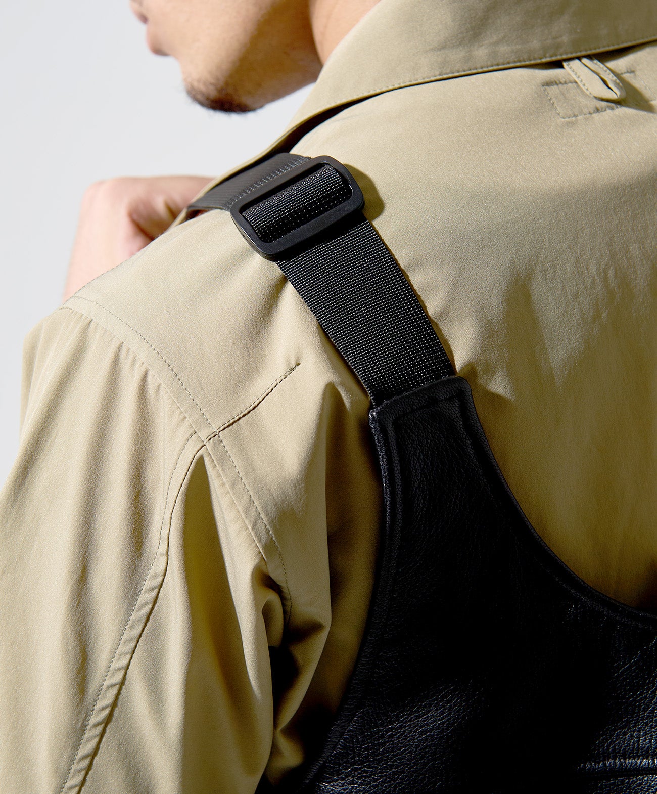 STORAGE 2WAY VEST / ブラック