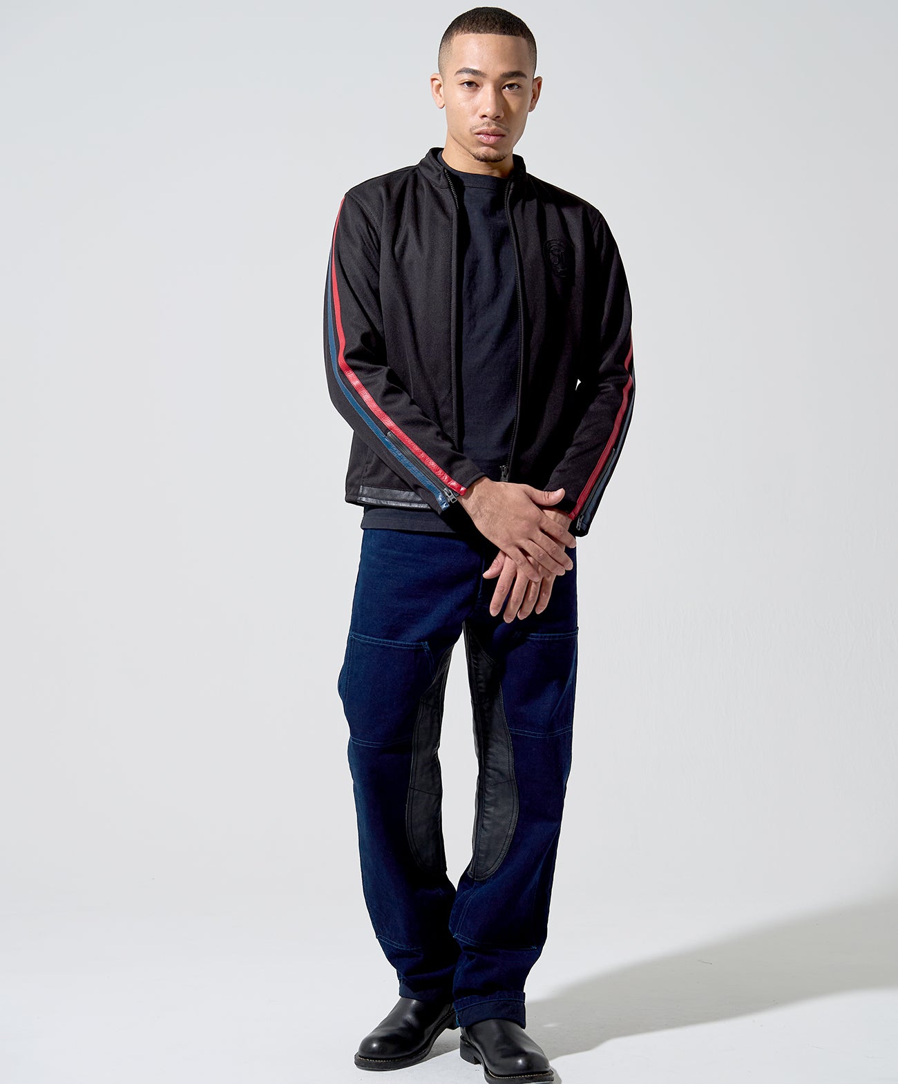 H178 B84 W72 サイズL 着用