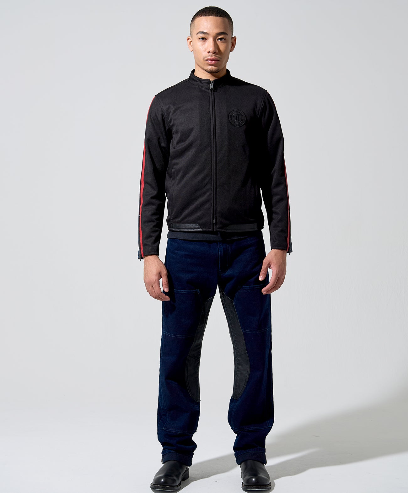 H178 B84 W72 サイズL 着用