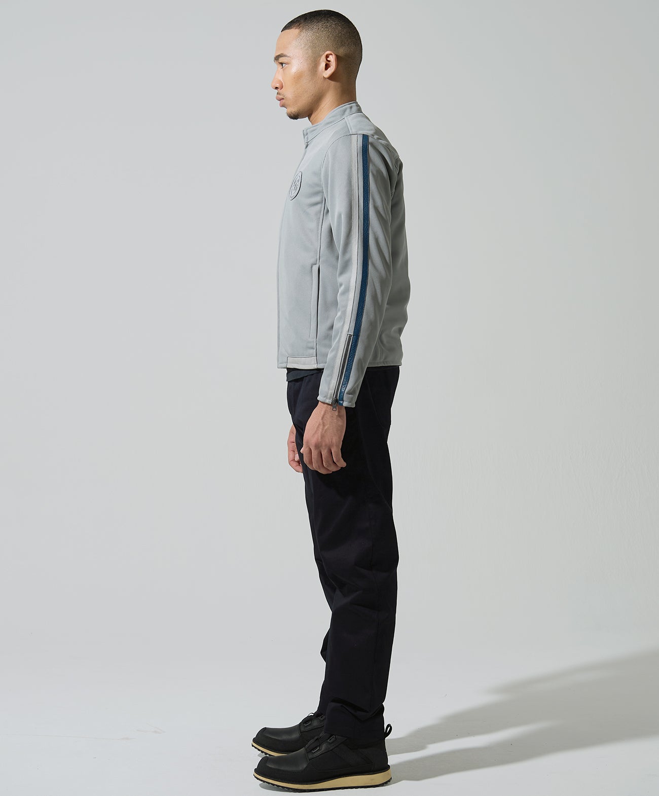 H178 B84 W72 サイズL 着用