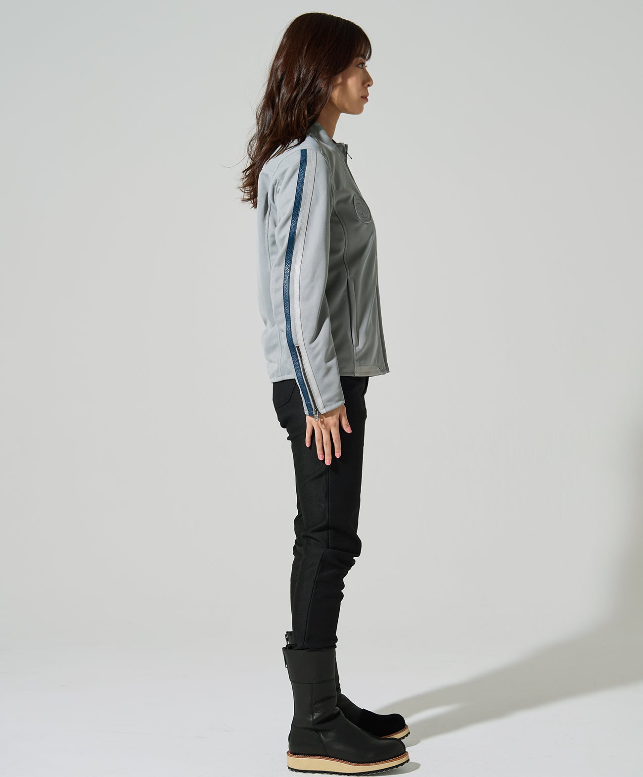 H167 B79 W59 H86 サイズWM 着用