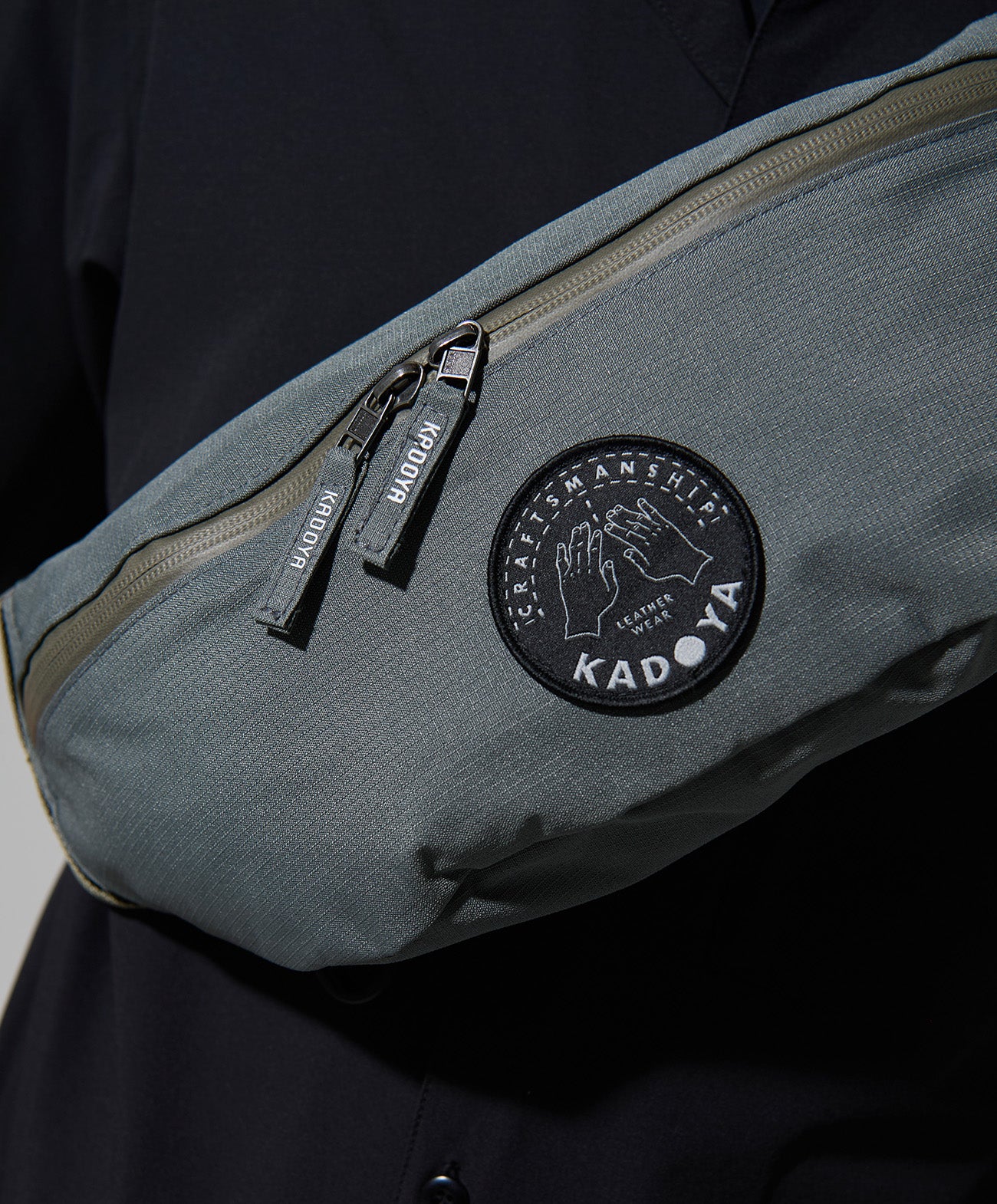 WAIST BODY BAG / グレー