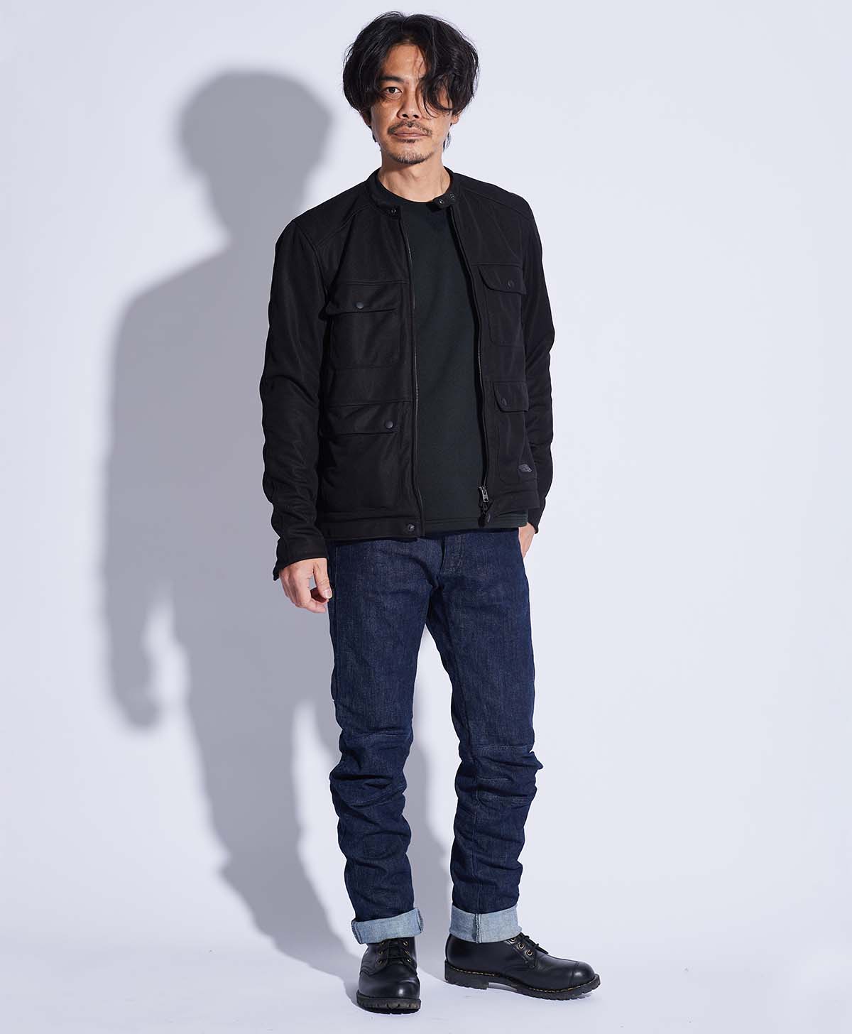 173cm 62kg サイズL Tシャツ着用