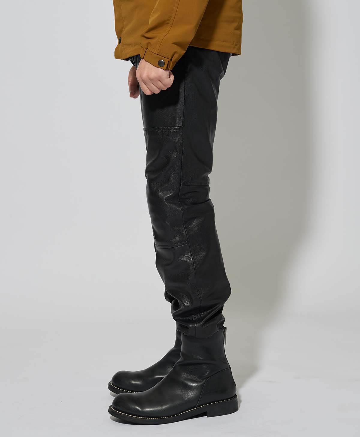 LIGHT LEATHER PANTS / BLACK