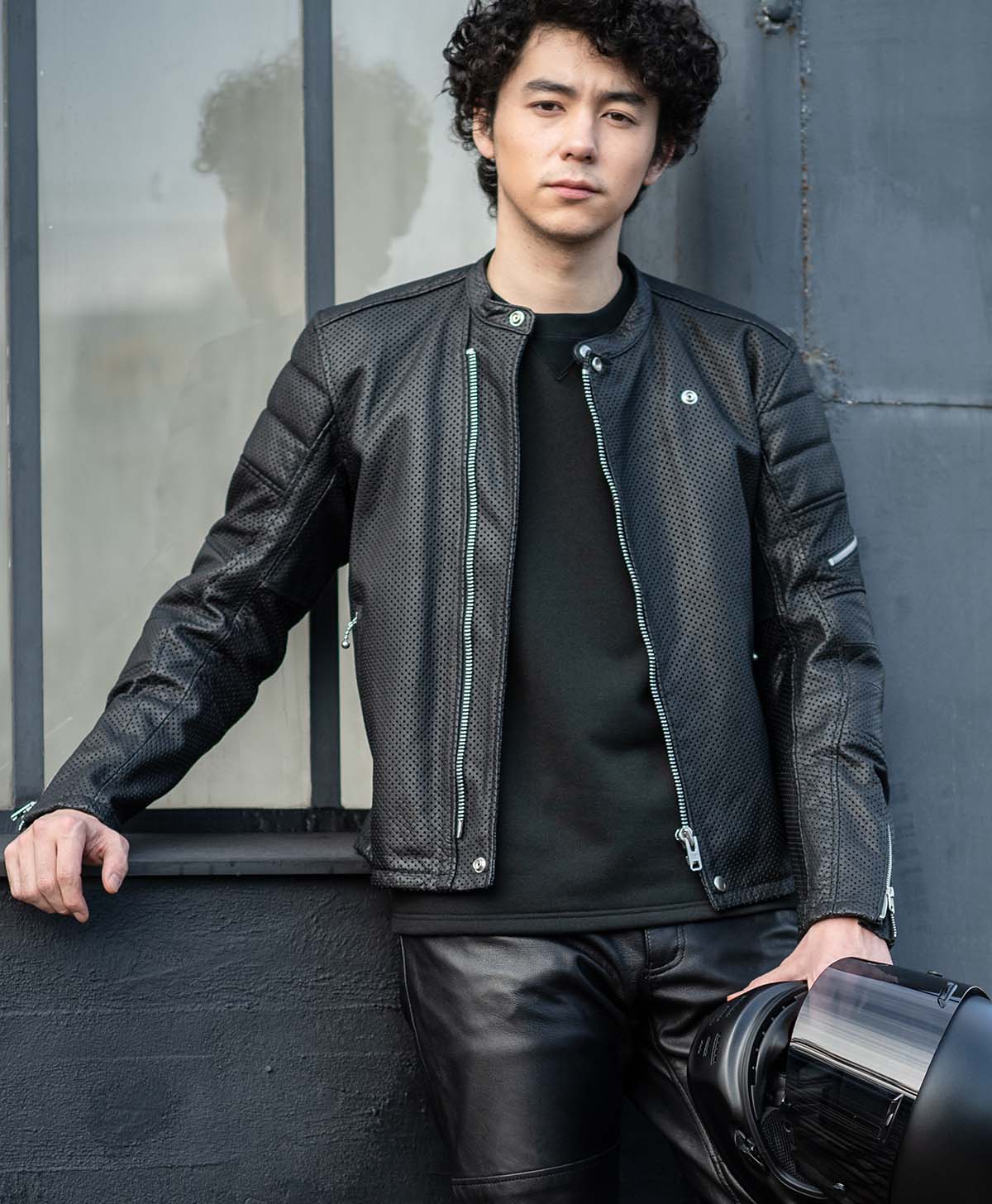 Leather jacket punching leather jacket | Kadoya official online