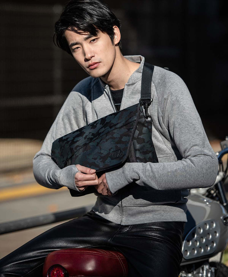 カドヤ バイク用 ショルダーバッグ RIDES SHOULDER BAG ブラック