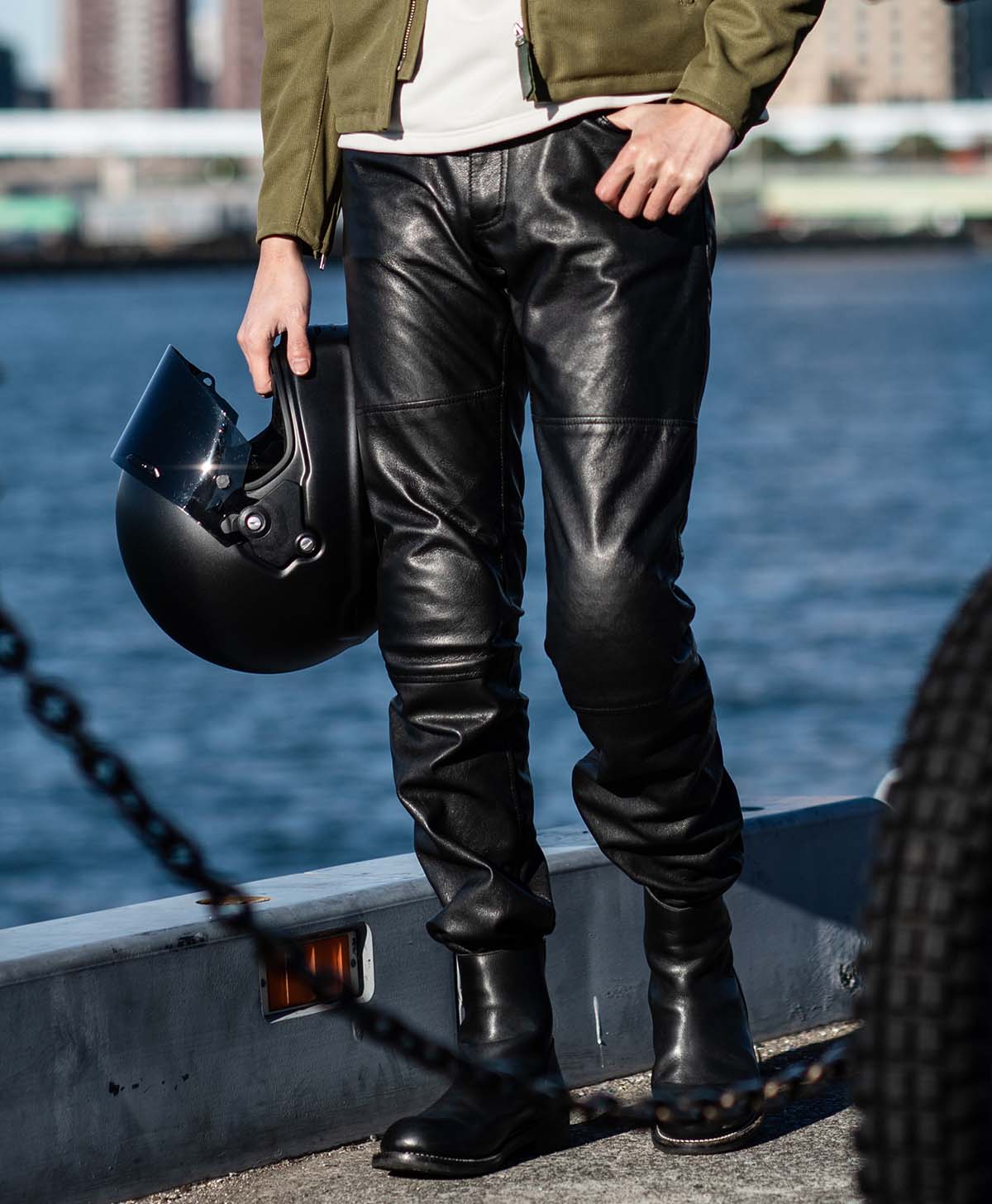 LIGHT LEATHER PANTS / BLACK