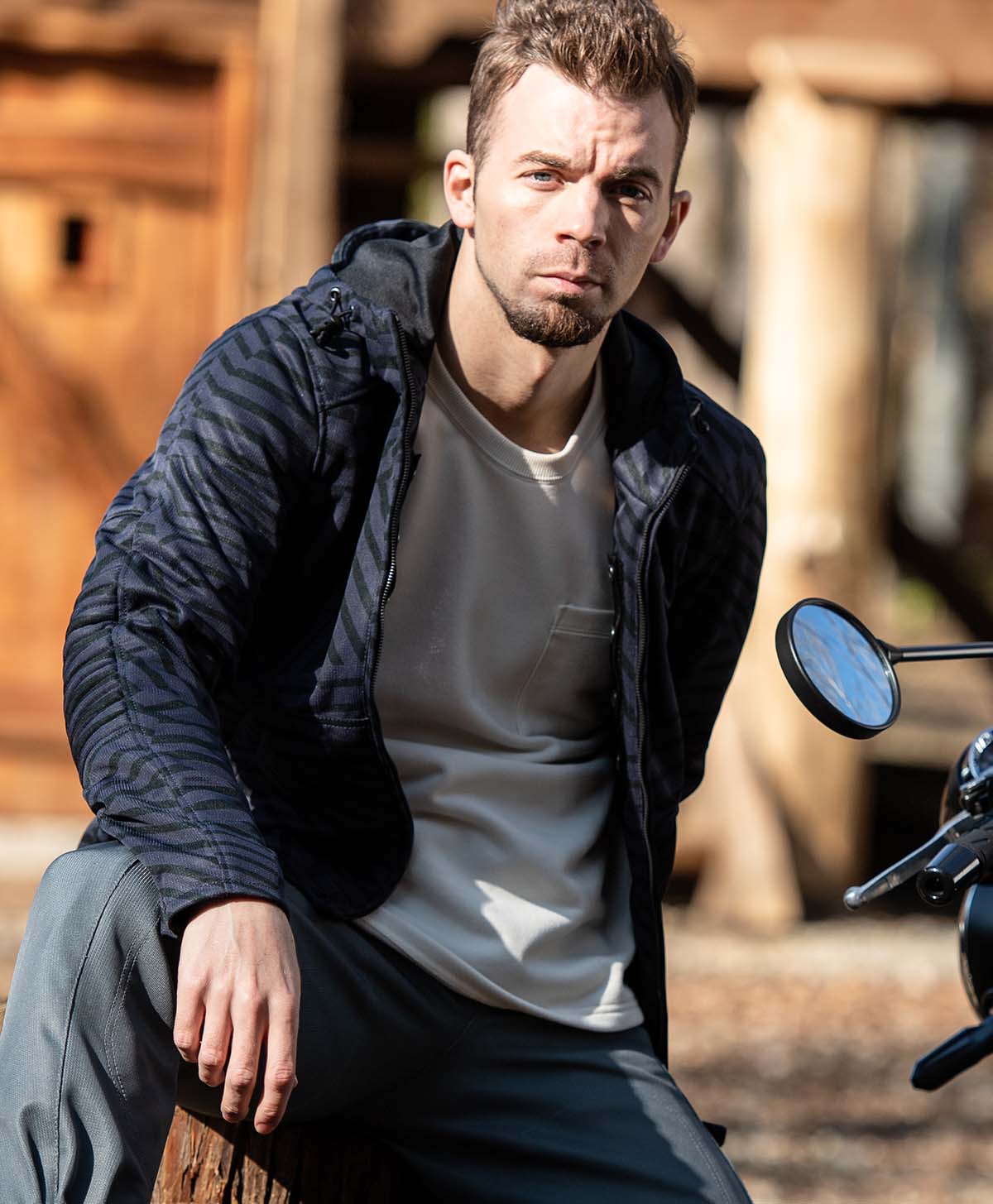 176cm 75kg サイズL