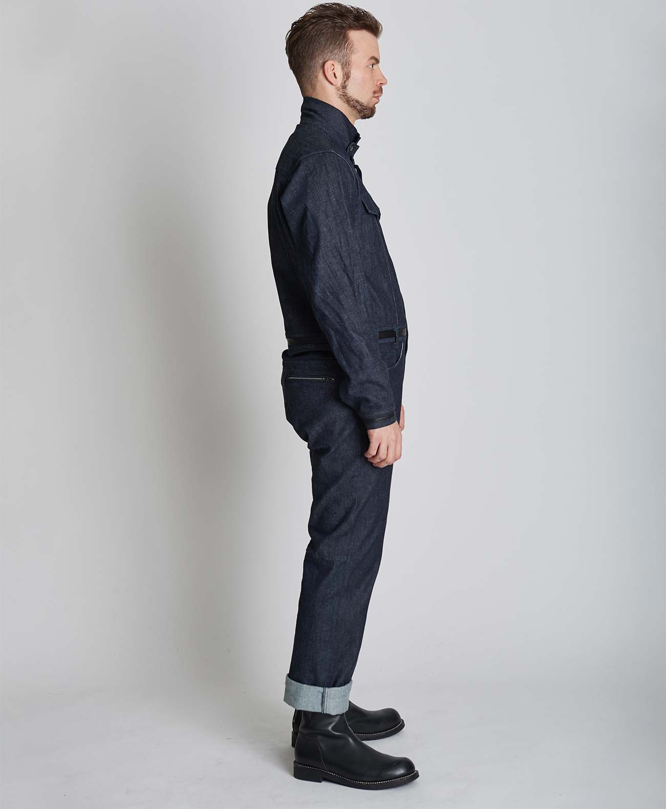 176cm 72kg サイズL Tシャツ着用