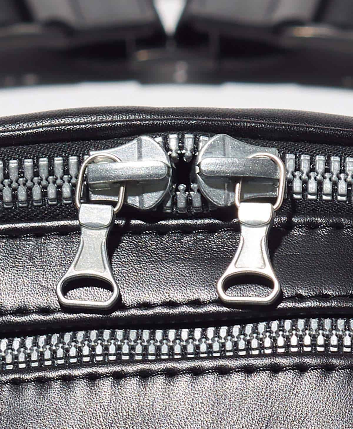 HF Lab / Tuck Roll-85 / Negro