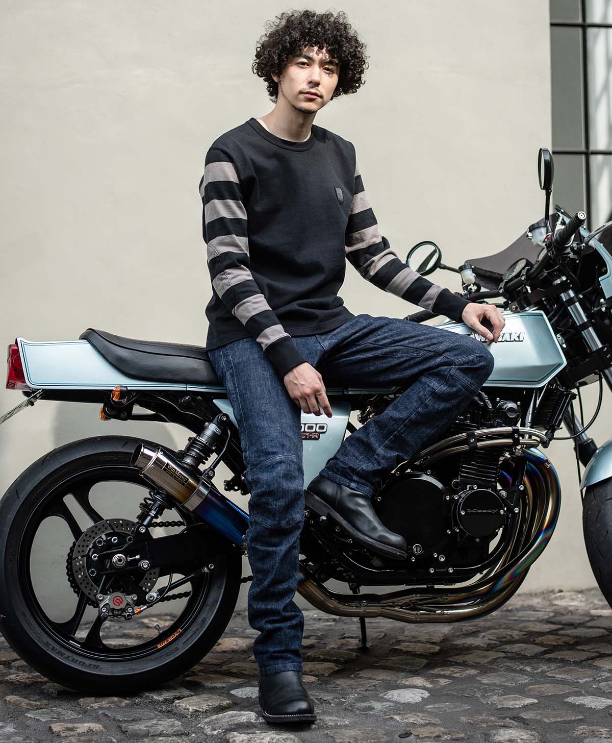 H184 B89 W71 サイズL