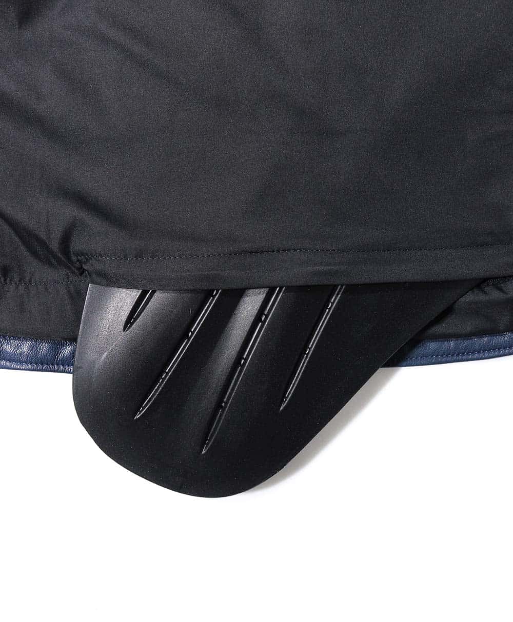 CE:LEVEL2/LEVEL1 パッドの装着用ポケット付き