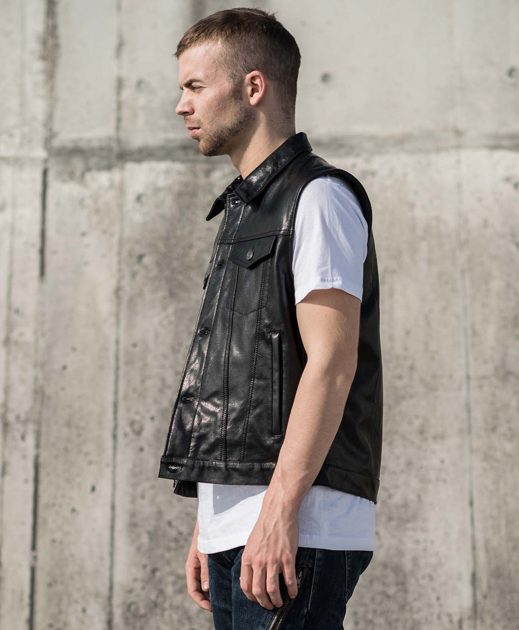 DT LEATHER VEST / ブラック – カドヤ公式オンラインショップ