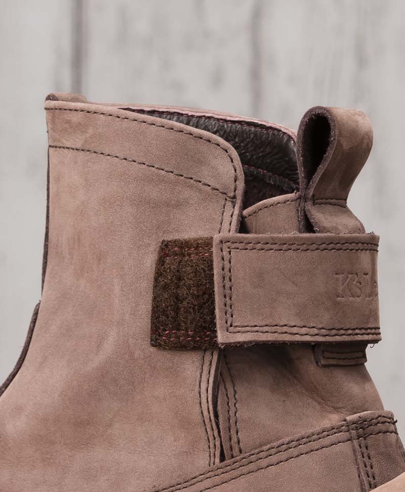 EG Brown / Brown